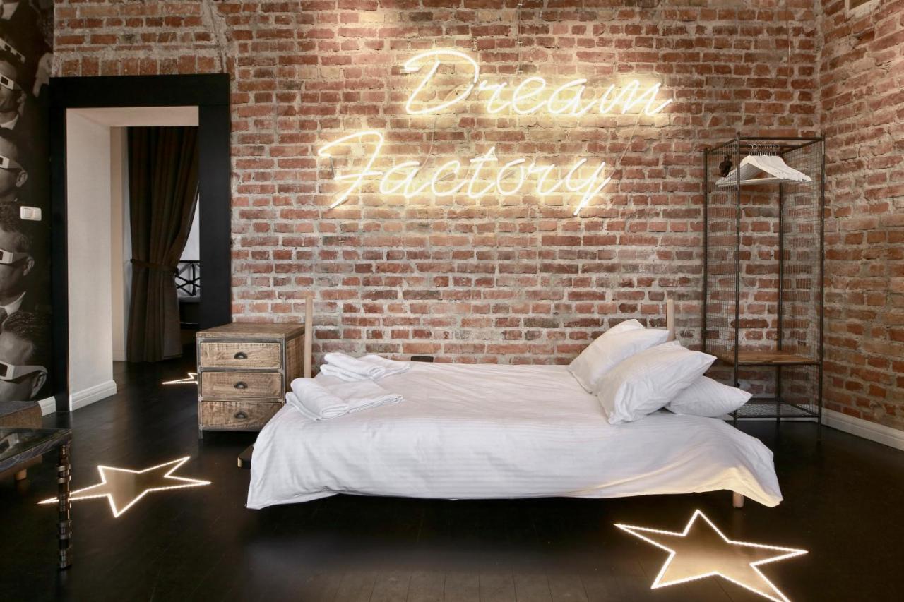 Dream Factory Apartment Warschau Buitenkant foto