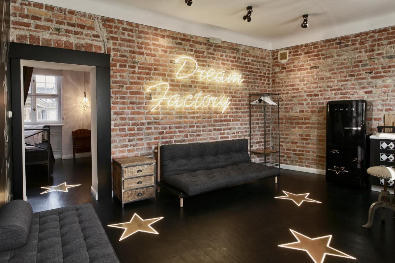 Dream Factory Apartment Warschau Buitenkant foto
